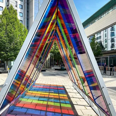 King Deluxe Large Space& Free Parking! No Balcony דירה *